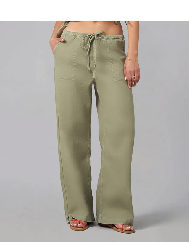 Mid Rise Wide Leg Jeans
