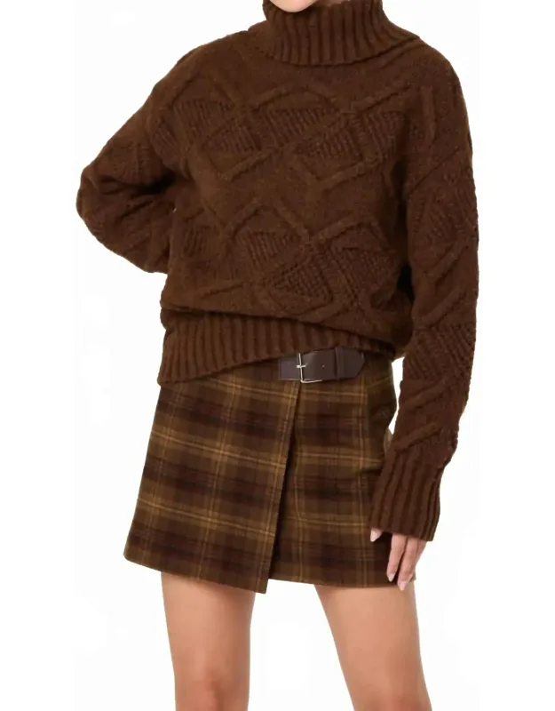 Janeth Sweater With Diamond Knit And Cutaway Detail