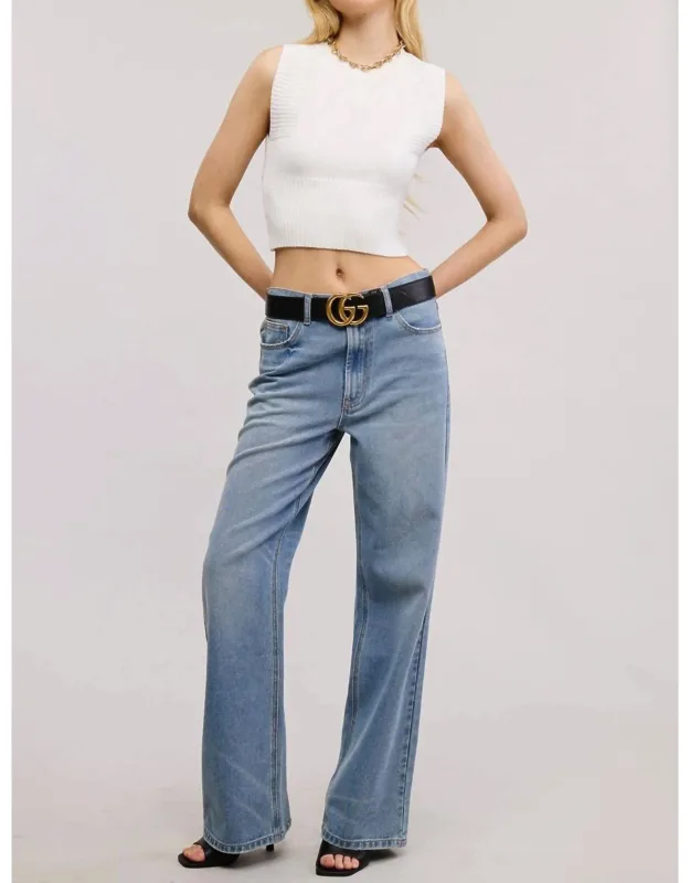 Wide Leg Mid-rise Jeans