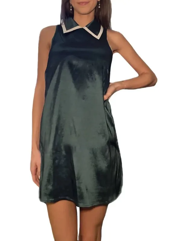 Sleeveless Collared Dress