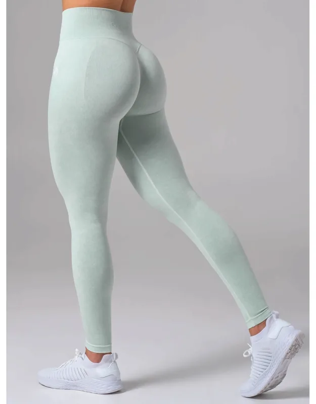 Seamless Invisible Scrunch Leggings