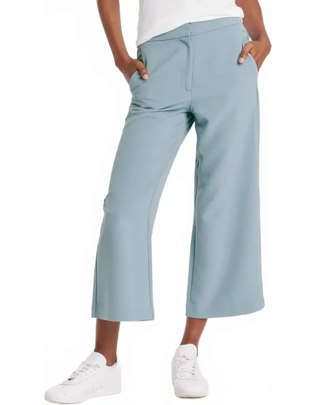 Denali High Rise Crop Wide Leg Pants