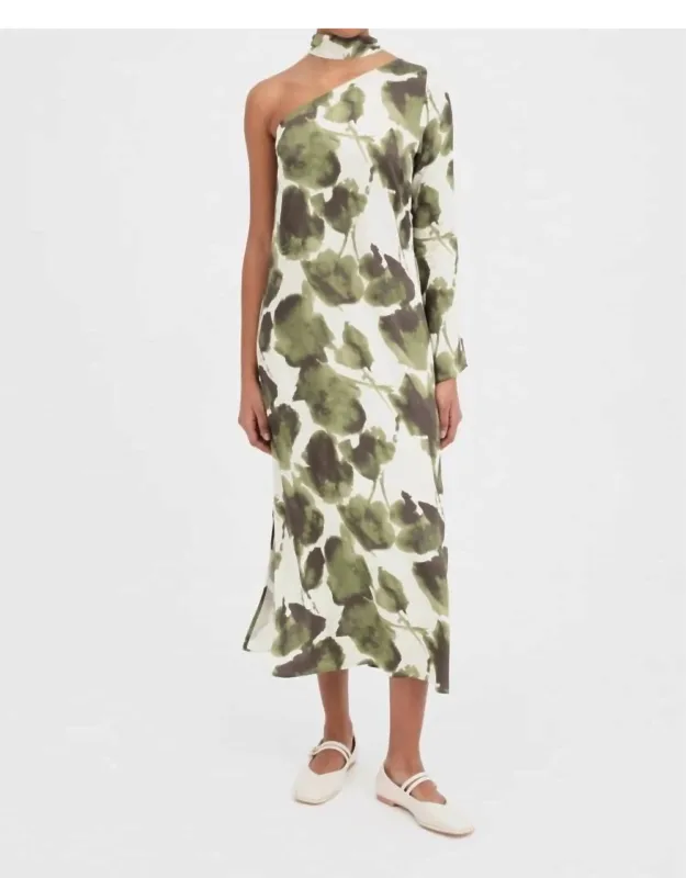 Floral Pointe Dress