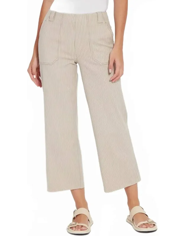 Printed Wide Leg Crop Pants