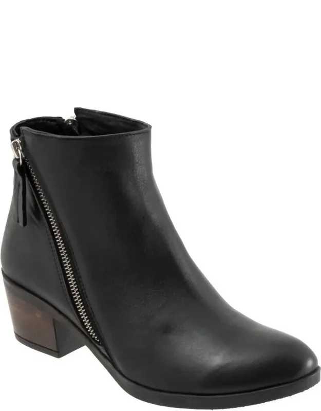 Camila Boots