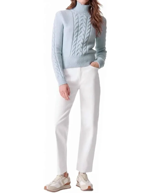 Dabatha Straight Cut Sweater