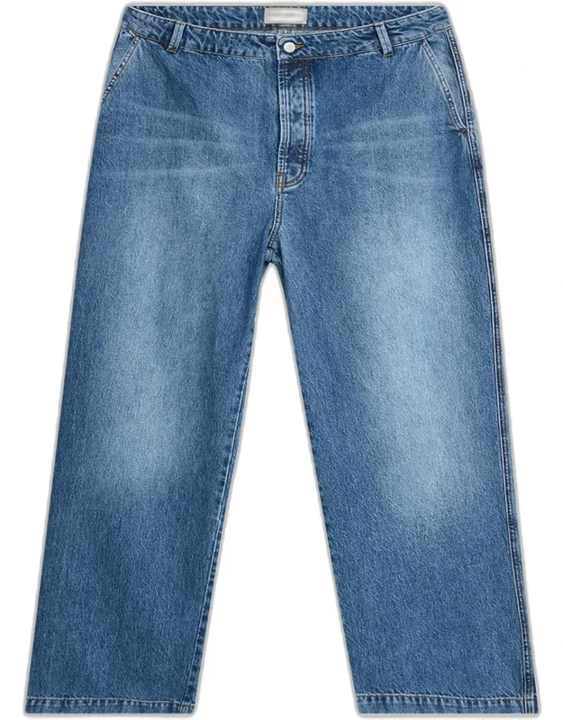 Straight-leg Jeans