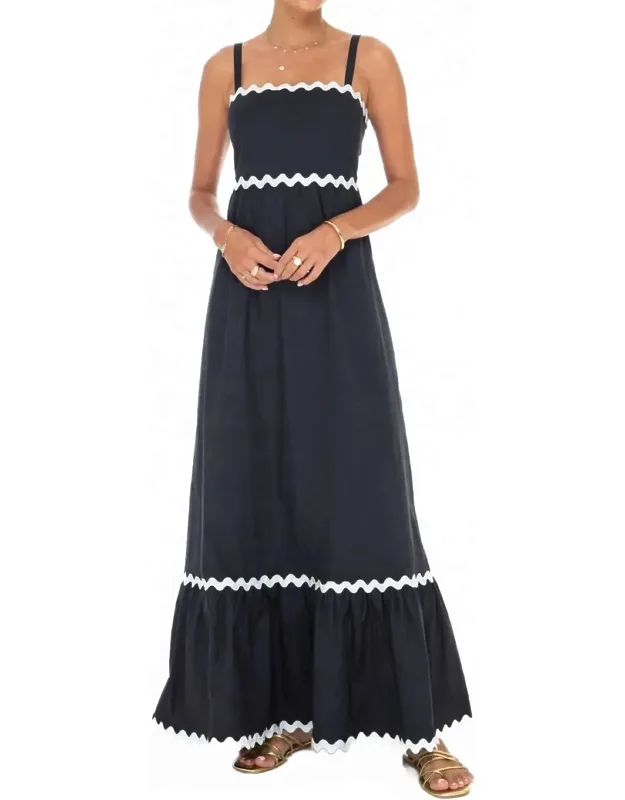 Swirl Maxi Dress