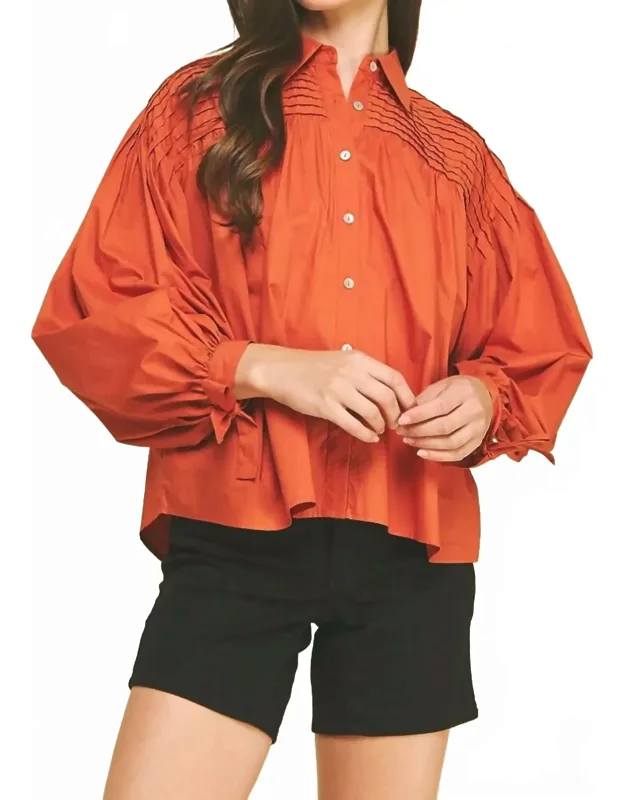 Effortlessly Elegant Tucked Detail Blouse