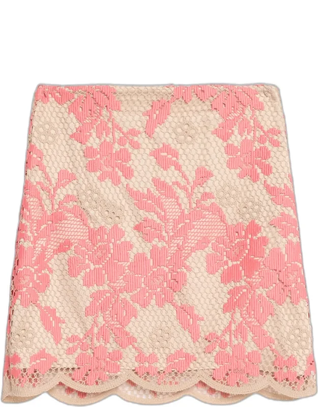 Scalloped Floral Lace Mini Skirt