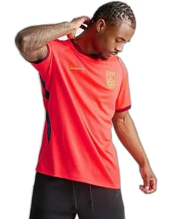 Nike Sportswear Club T-shirt - Classic Crewneck Design, Ribbed Detailing On The Neckline