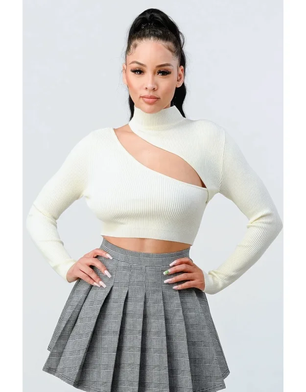 Rib Cutout Mock Neck Crop Top