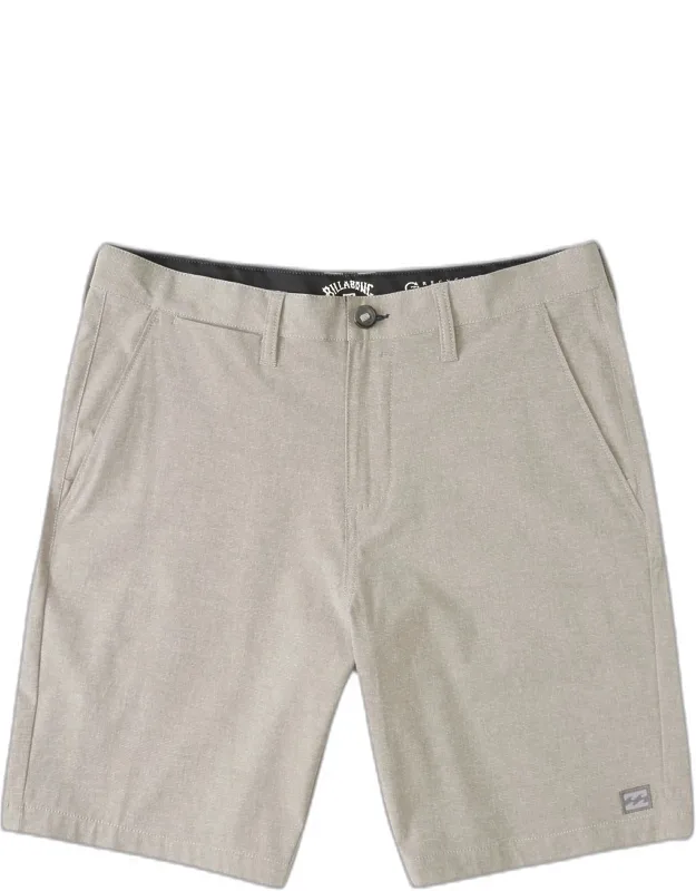 Crossfire Mid Hybrid Shorts