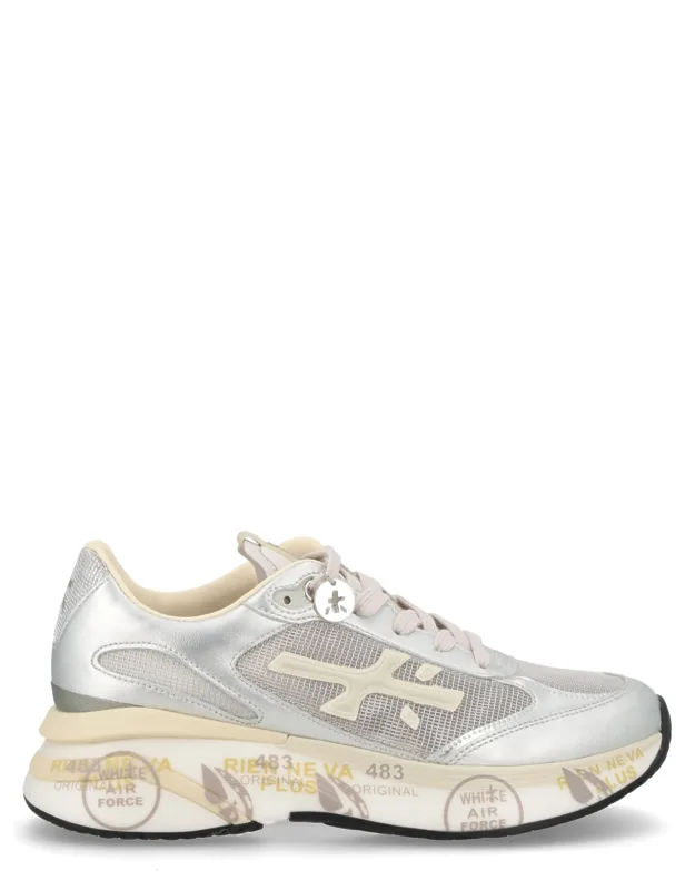Sneakers "moerund"