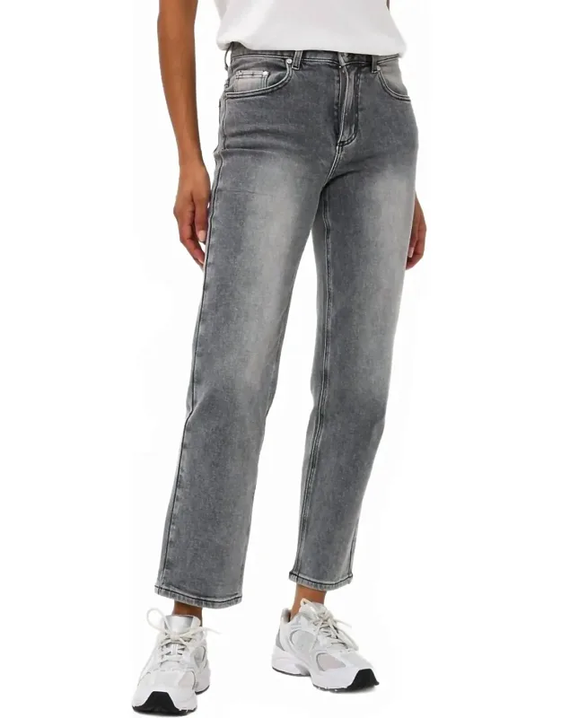 Straight Leg Jeans