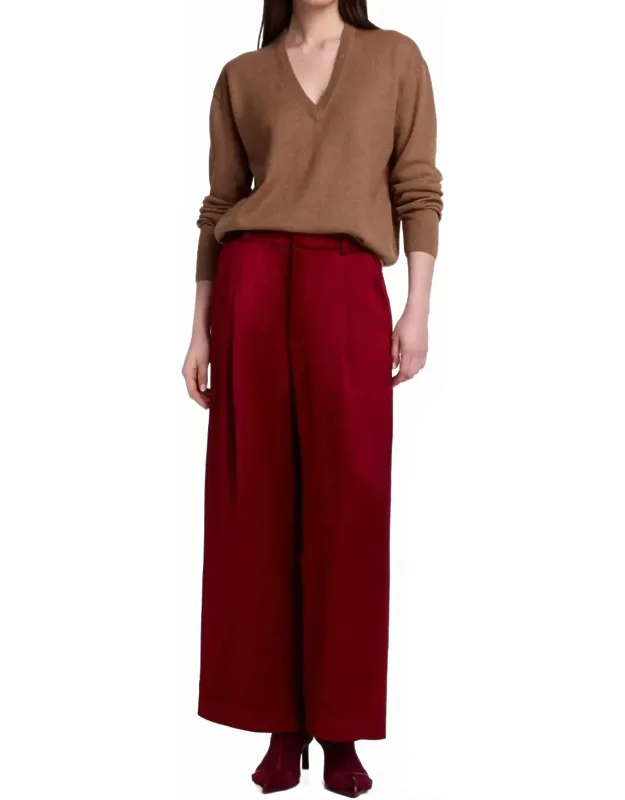 Cropped Pleated Trousers