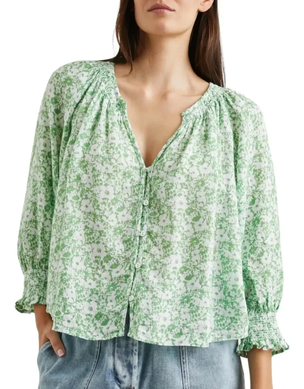 Mariah Top In Texture Floral With V-neck And Long Sleeves