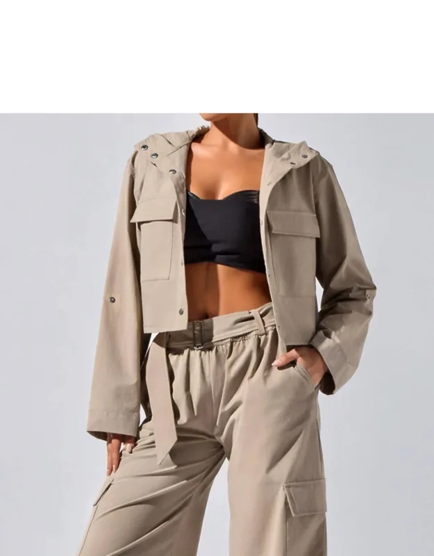 Cropped Lightweight Performance Jacket