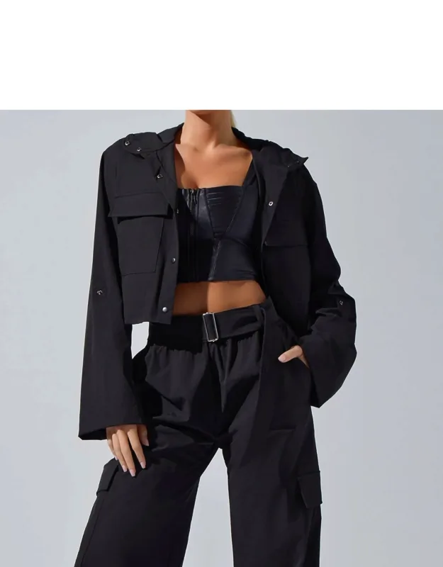 Cropped Lightweight Performance Jacket