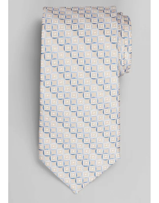 Traveler Collection Sliding Squares Geo Tie