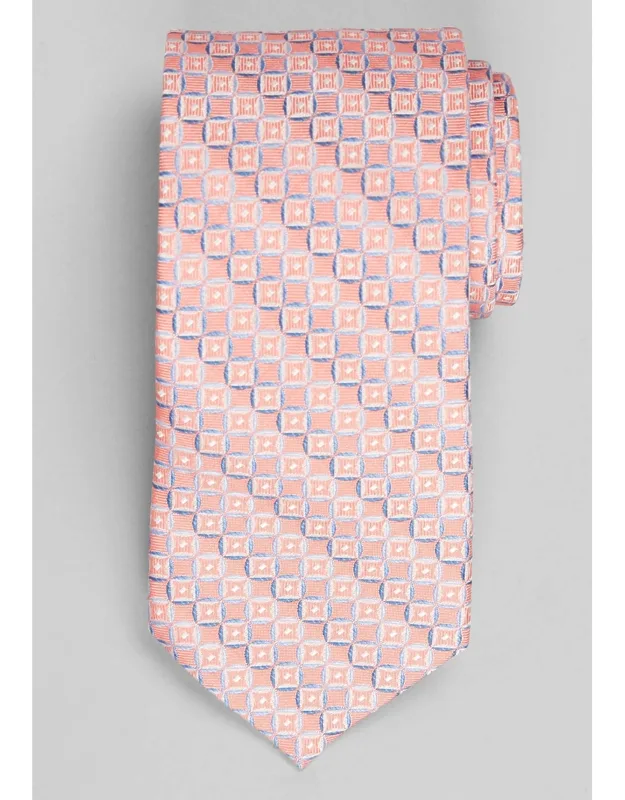 Traveler Collection Sliding Squares Geo Tie