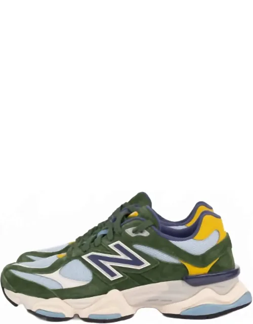 9060 Sneakers