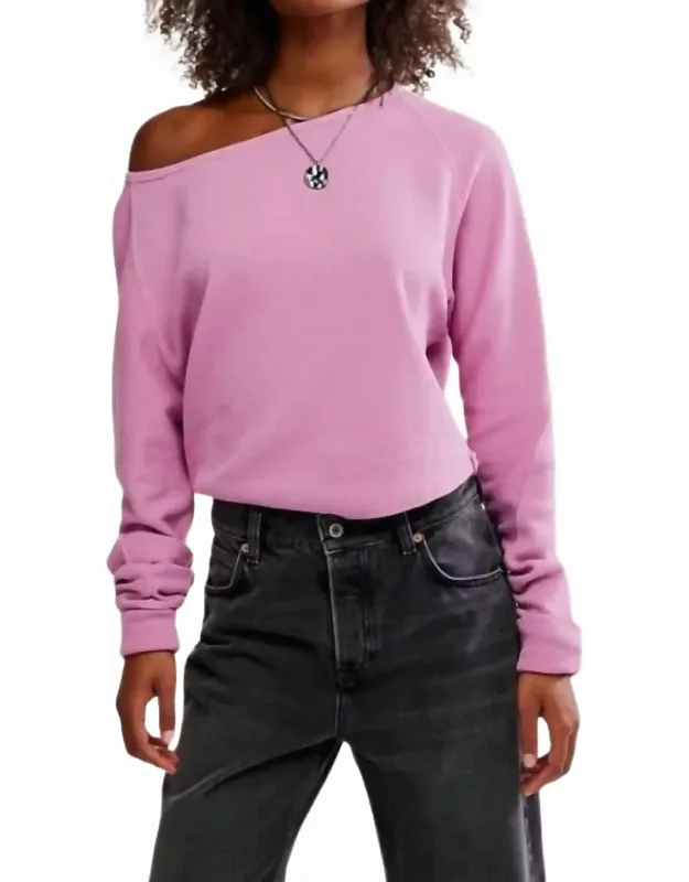 One-shoulder Top