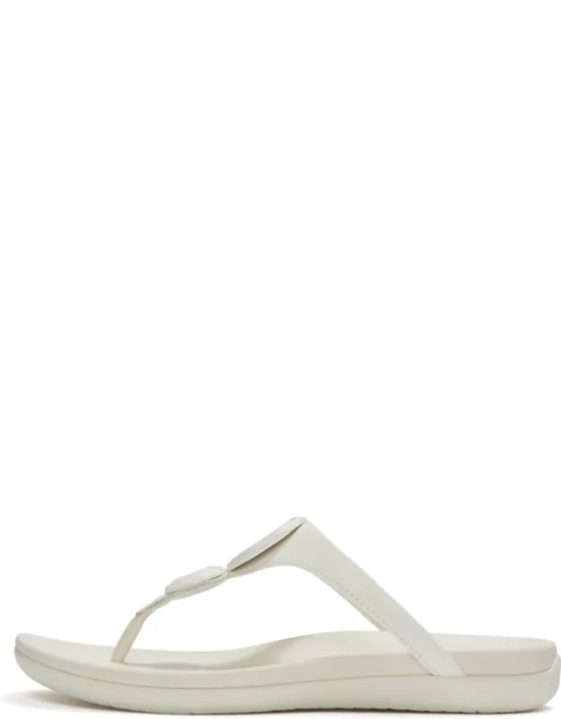 Glossy-disc Toe-post Sandals