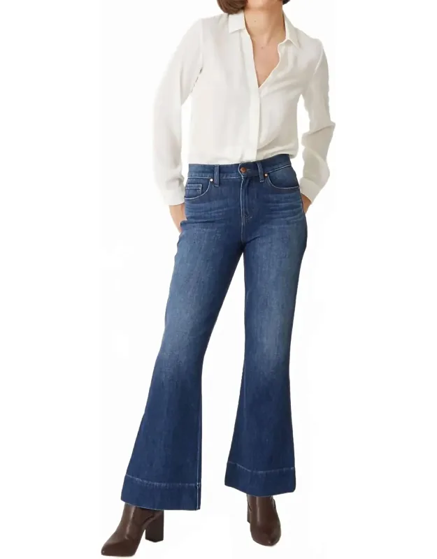 Flare Jeans