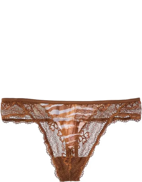 Amara Thong