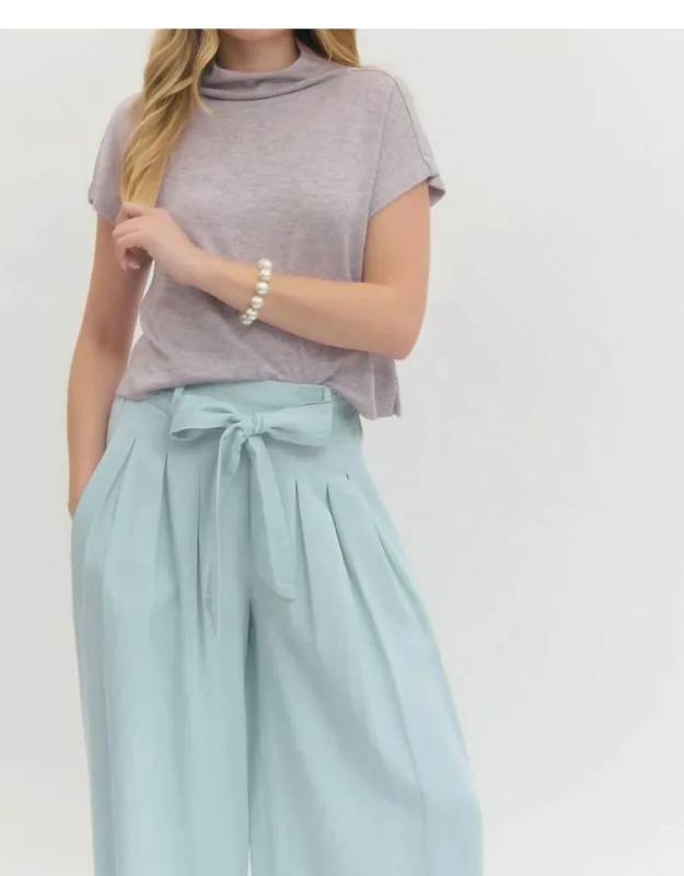 Knit Mock Neck Pullover Top