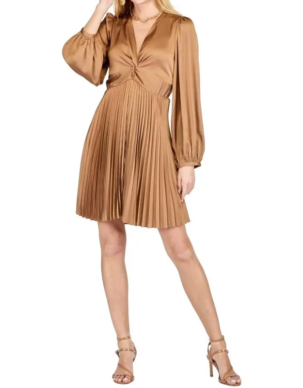 Front Twist Pleated Dress
