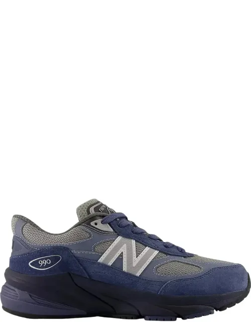 990v Sneakers