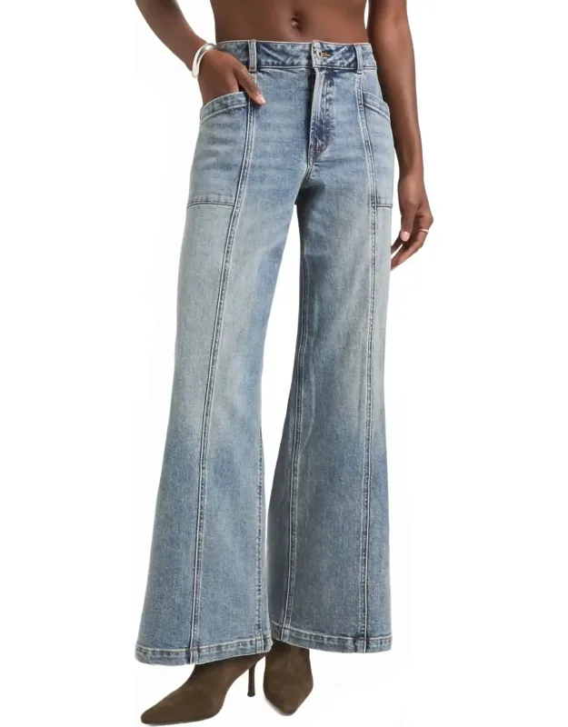 Flare Jeans