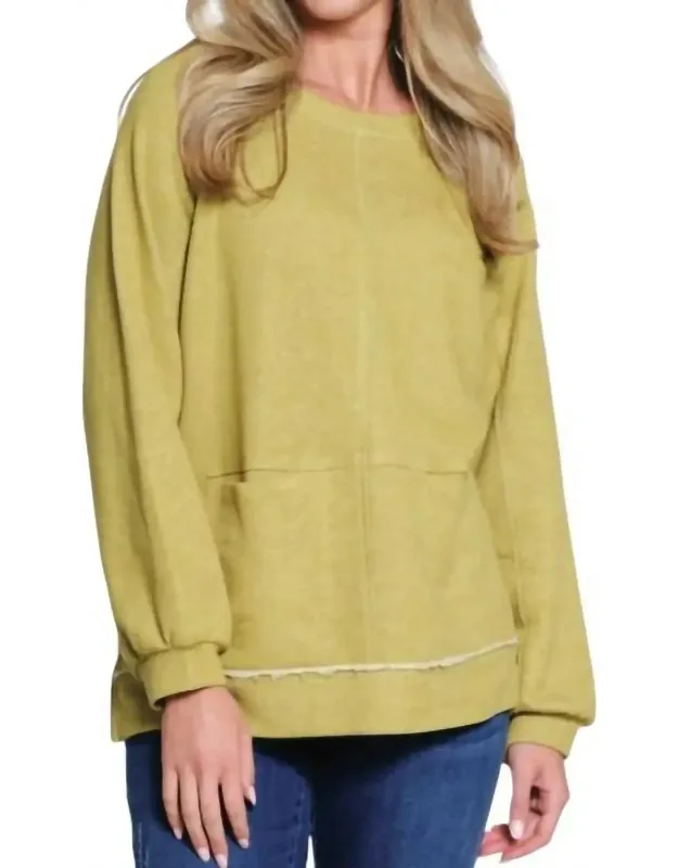 Raglan Sleeve Top