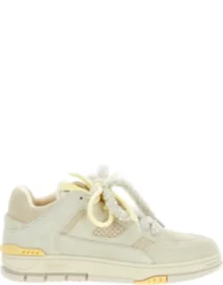 Lo Label Sneakers