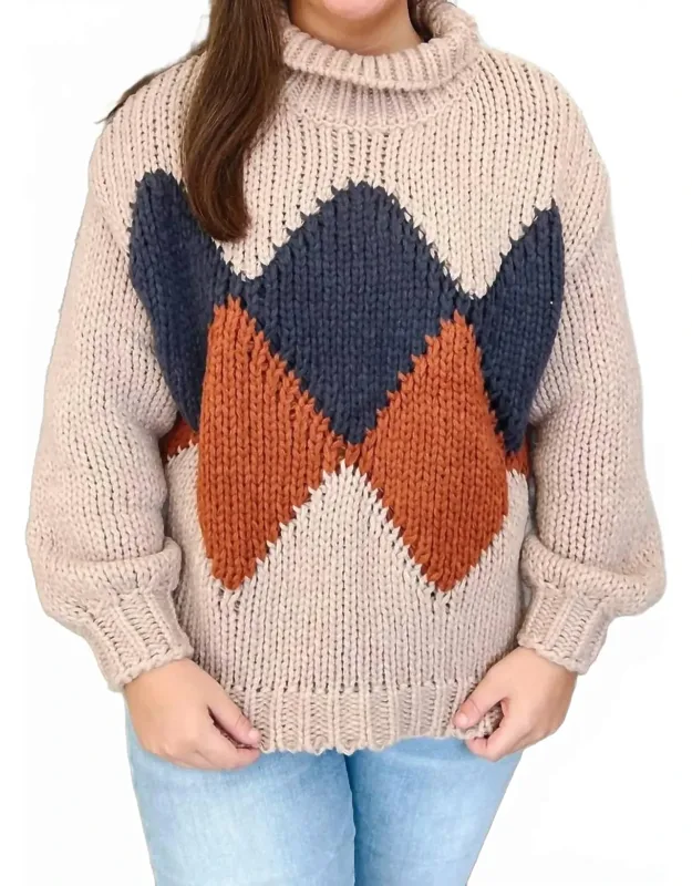 Argyle Pattern Turtleneck Yarn Sweater