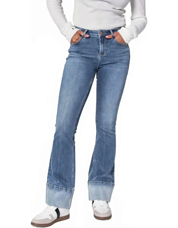 Bootcut Jeans