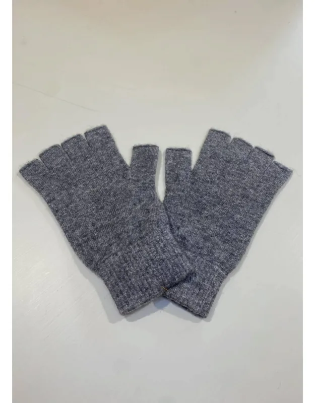 Fingerless Gloves