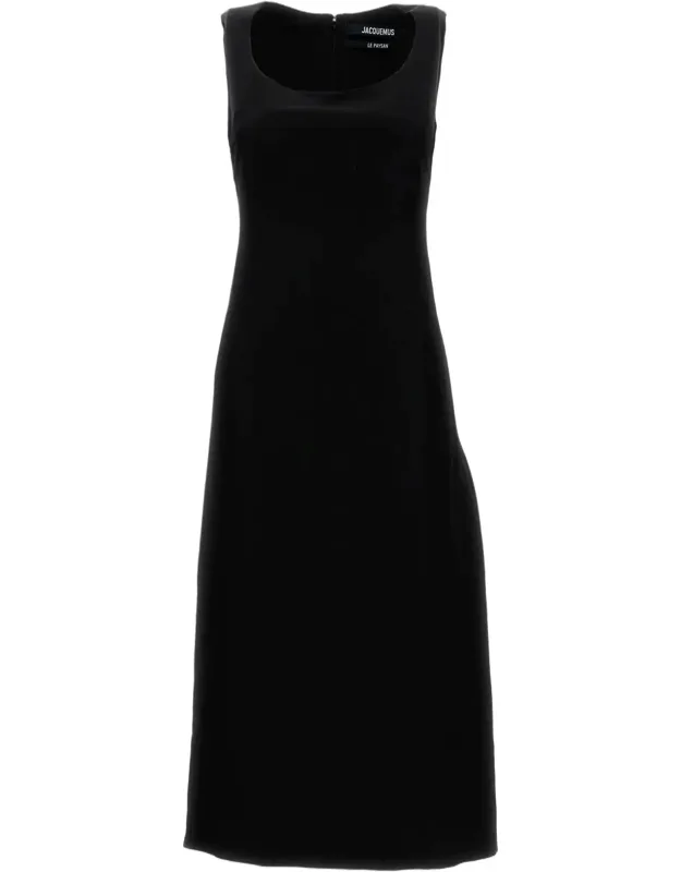 Tablier Dress With Deep Round Neckline And Side Pleats
