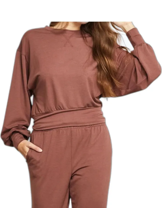 Cropped Crewneck Top