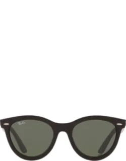 Wayfarer Green Round Sunglasses