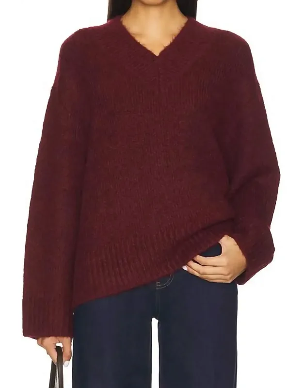 Talia Chunky V-neck Long Sleeve Sweater