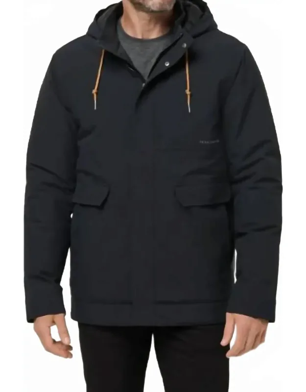 Mountain Pass Jacket