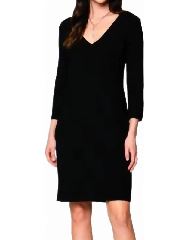 Knit Three Quarter Sleeve Sheath Midi Dress