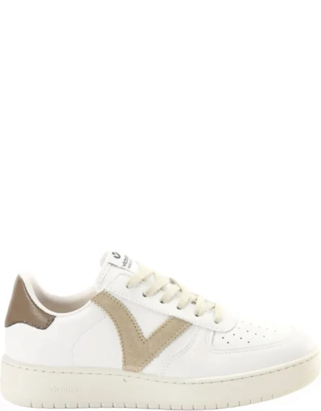 Low-top Lace-up Sneakers