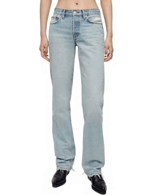 Easy Straight Jeans