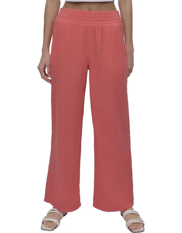 Wide Leg Pleated Pants