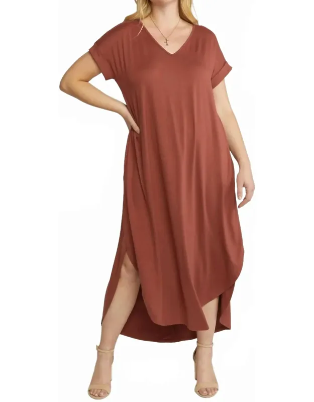Jersey Knit V Neckline Maxi Dress With Pockets