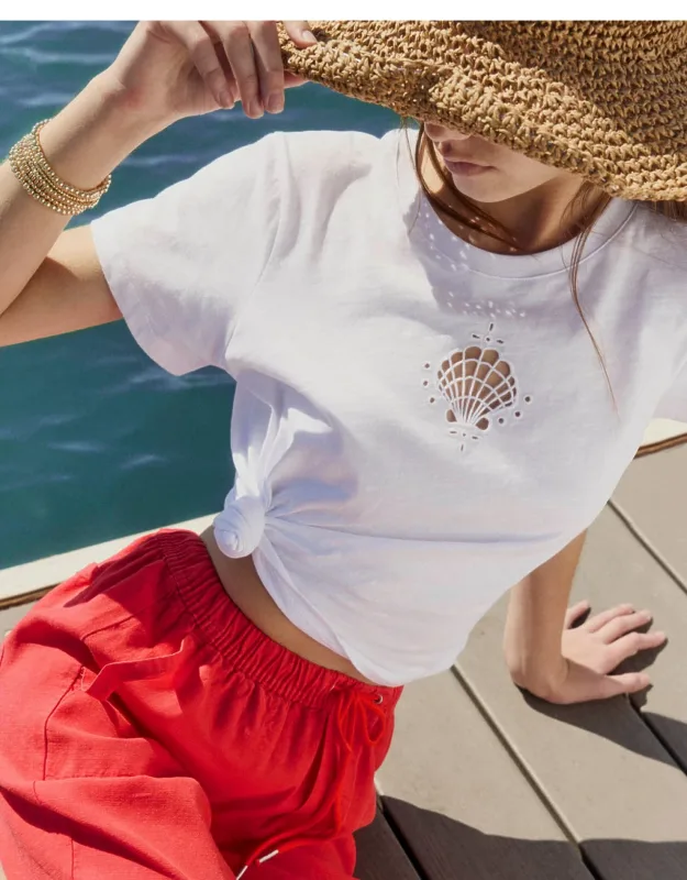 Seashell Embroidered Tee